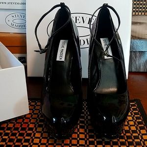 Steve Madden patent leather heels